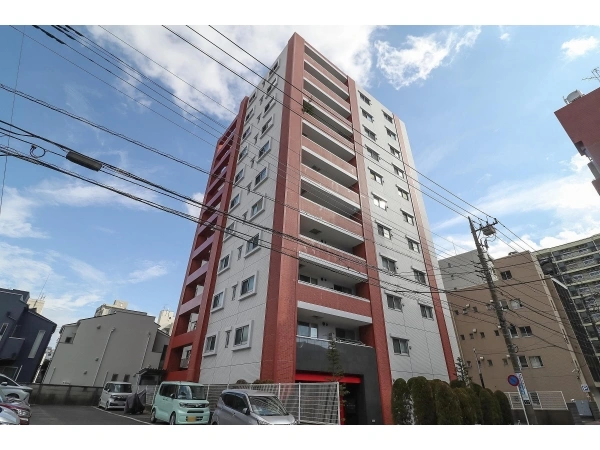ネオスアクシア大和駅前