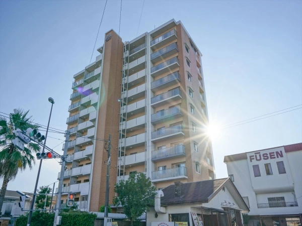 ルネレイクビュー・夕照の道