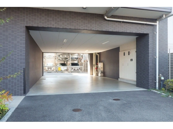 プレサンスロジェ北田辺