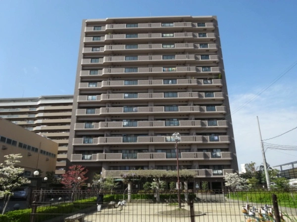 ファミール茨木・上穂積