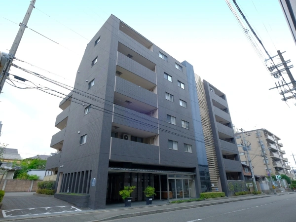 イーグルコート衣笠廬山邸