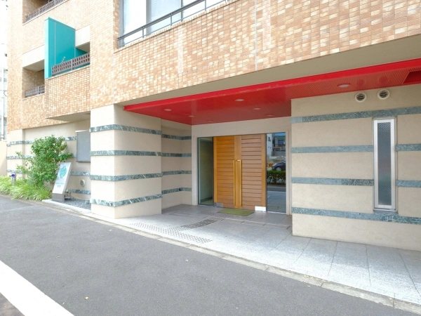 イーグルコート衣笠