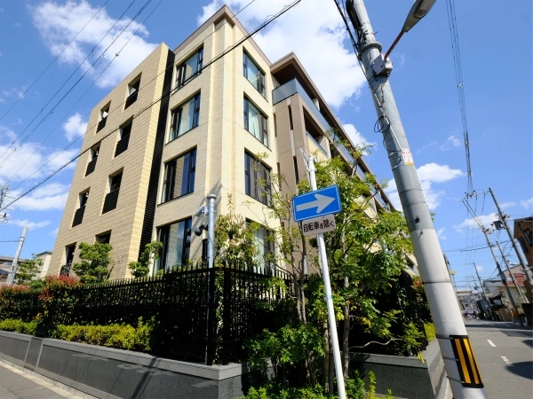 プラウド帝塚山中