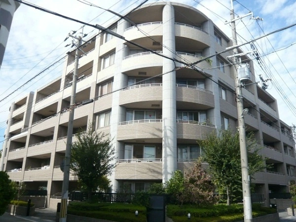 ディークラディア園田駅前