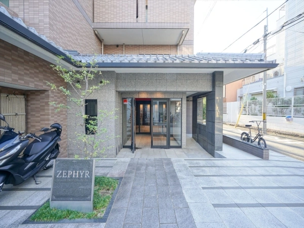 ゼファー京都上長者町通