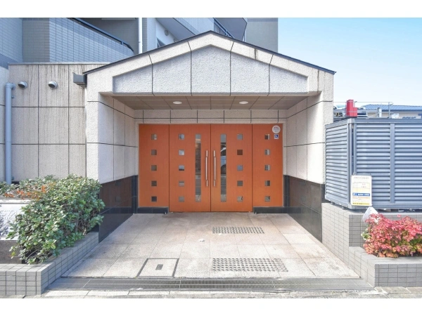 クレステージ今出川通り＜東館＞