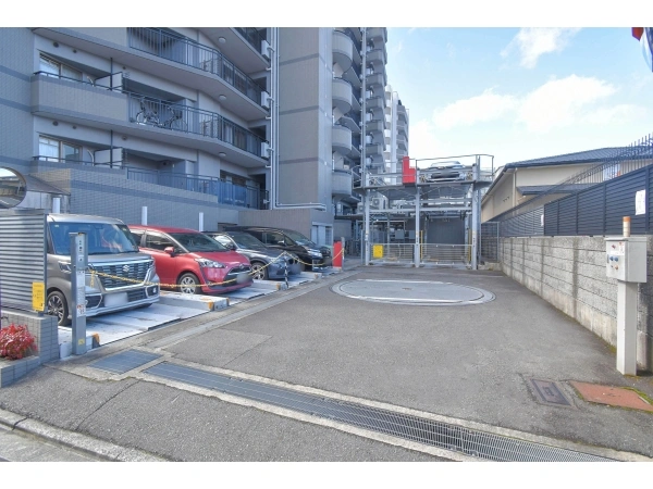 クレステージ今出川通り＜東館＞