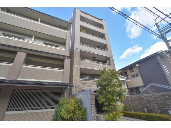 リソシエ今出川聚楽邸
