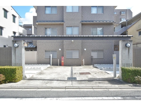 リソシエ今出川聚楽邸