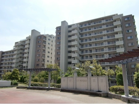シティ能見台つどいの街（参番館-六番館）