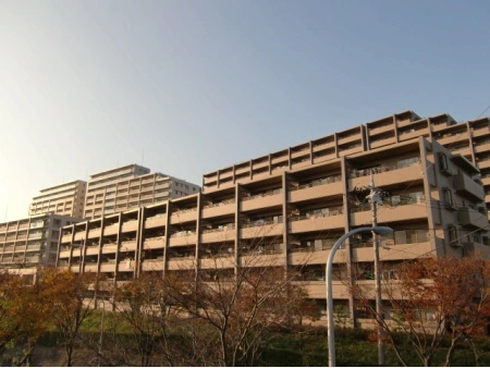 コスモシティ能見台七番館・八番館