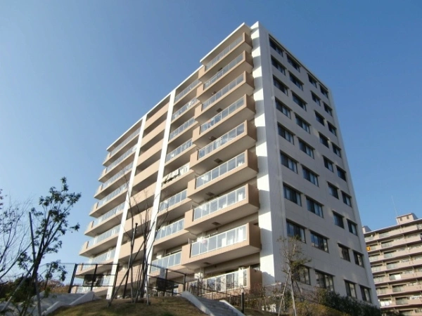 シティ能見台つどいの街（九番館-十番館）