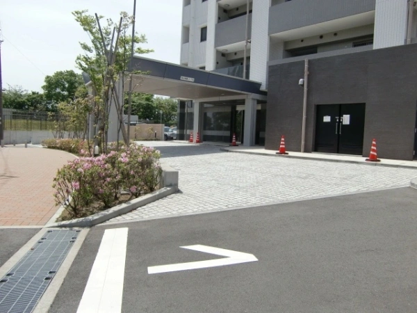 シティ能見台つどいの街（九番館-十番館）