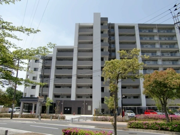 シティ能見台つどいの街（九番館-十番館）