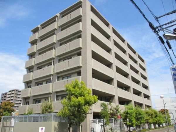 ファミール茨木・舟木町　壱番館