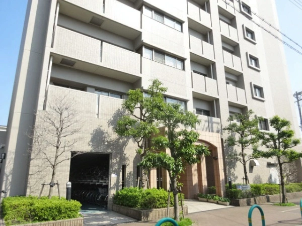 ファミール茨木・舟木町　弐番館