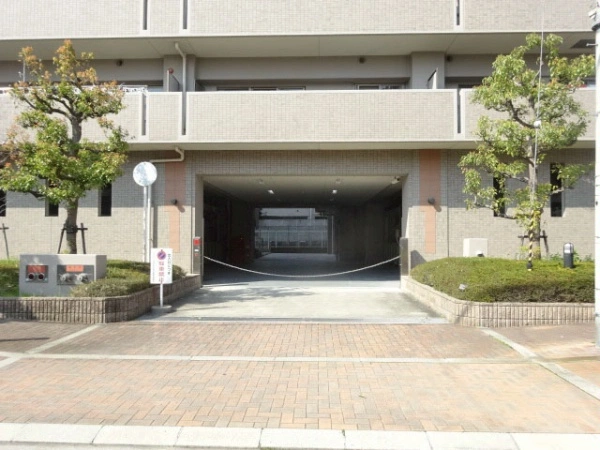ファミール茨木・舟木町　弐番館