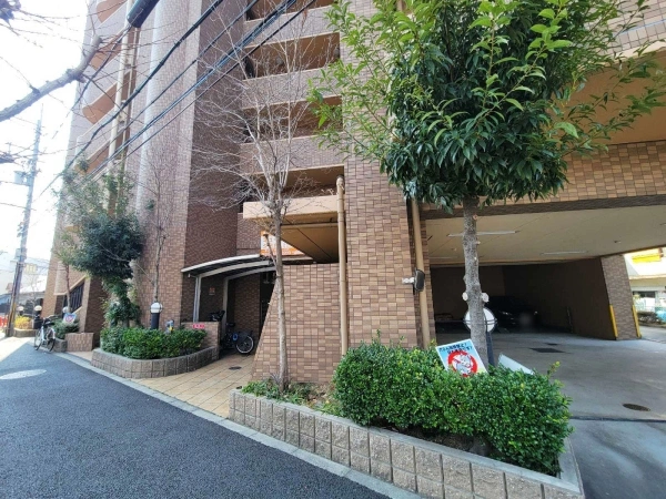 アピエ夕日丘マンション 敷地内