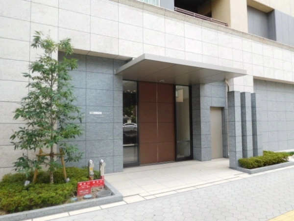 ウェリス大手前