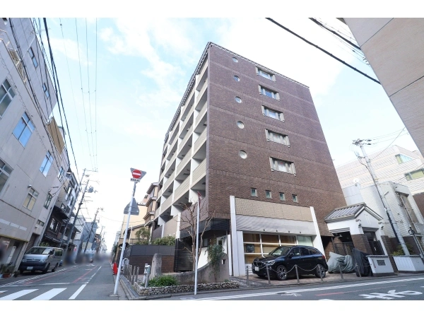 コンフォール室町六角