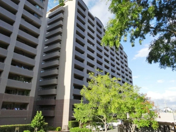 ジオ茨木学園町2番館　センターフラッツ