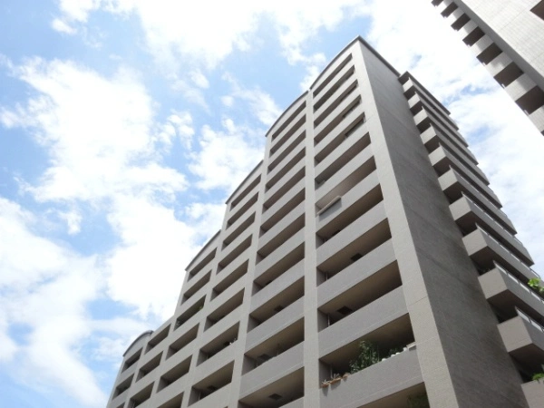 ジオ茨木学園町3番館　ヒルサイドフラッツ