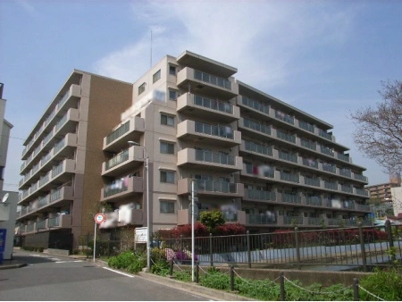 D’レスティア金沢八景アクオ