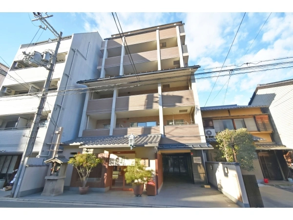 クオン二条富小路