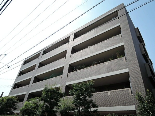 ファミール高槻北園町