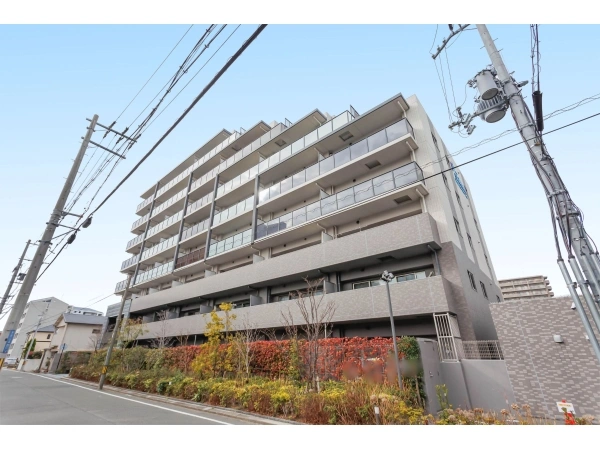 プレサンスロジェ江坂垂水町