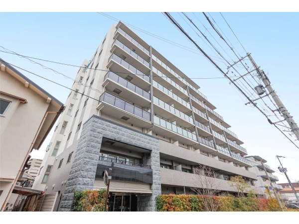 プレサンスロジェ江坂垂水町