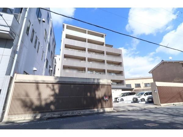 プレサンスロジェ京都二条