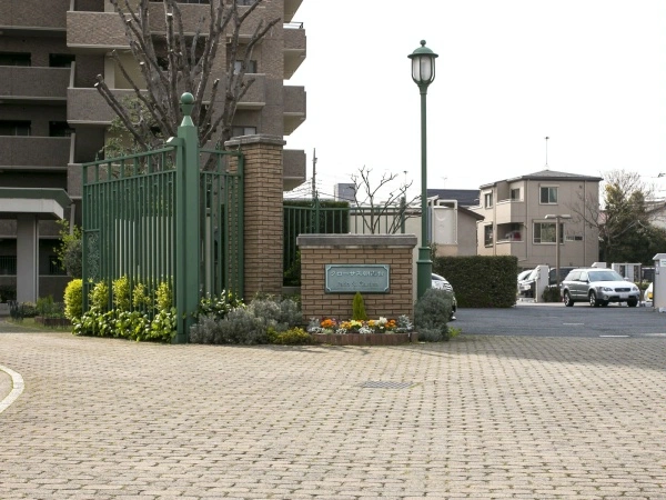 グローサス朝霞台Patio＆Garden