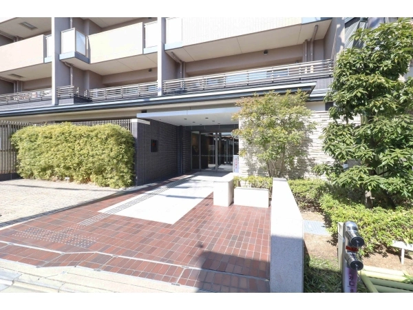 サンメゾン京都二条月光町ゲート