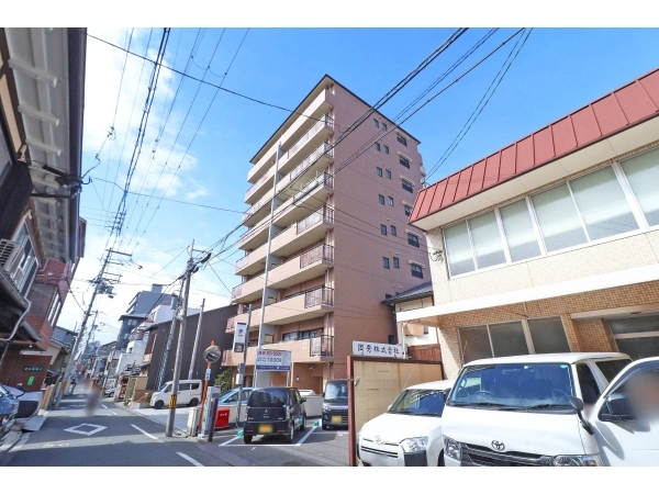 アワーズ四条烏丸