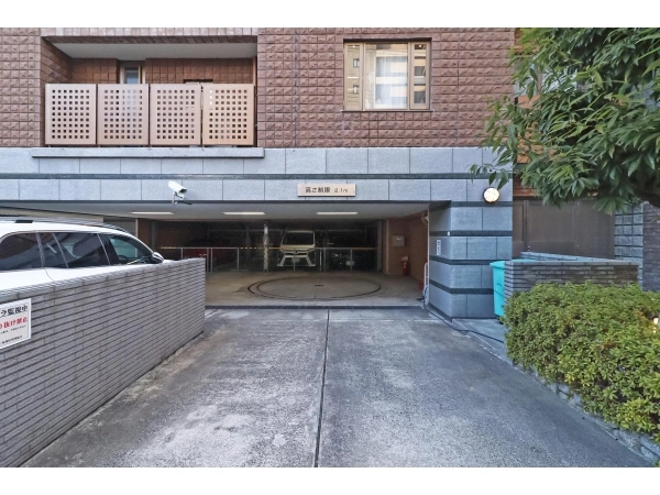 グラビスコート三条堺町