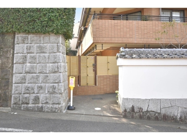 レピア東山神宮道アーバンライフ 敷地内
