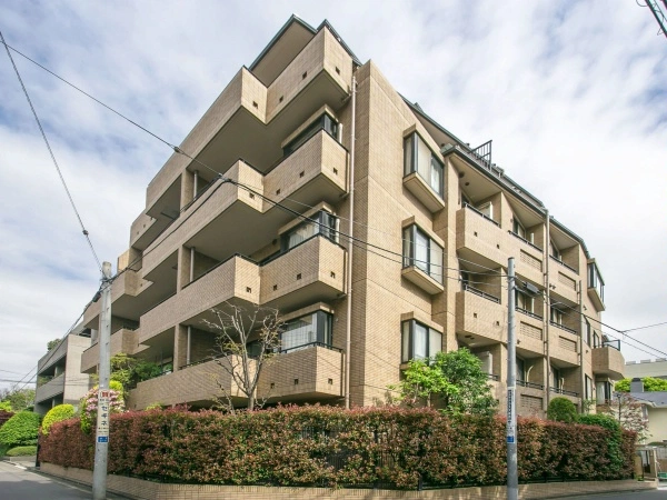 ファミールグラン山王