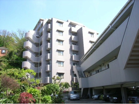 リーベスト追浜