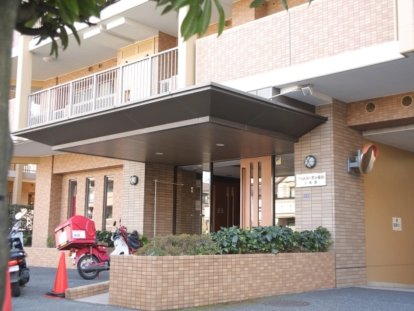アリスガーデン横浜