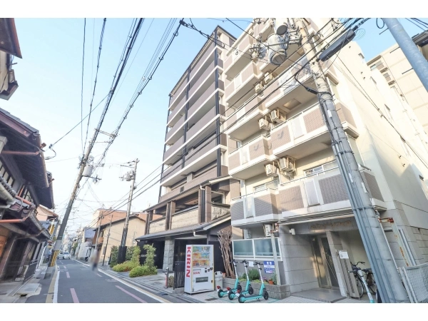 プレサンスロジェ烏丸五条