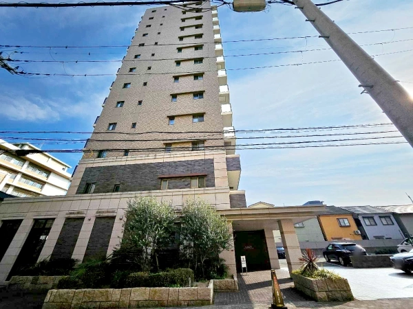 グランアッシュ高槻北園町