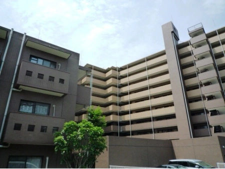 ファミール成増グランデージ