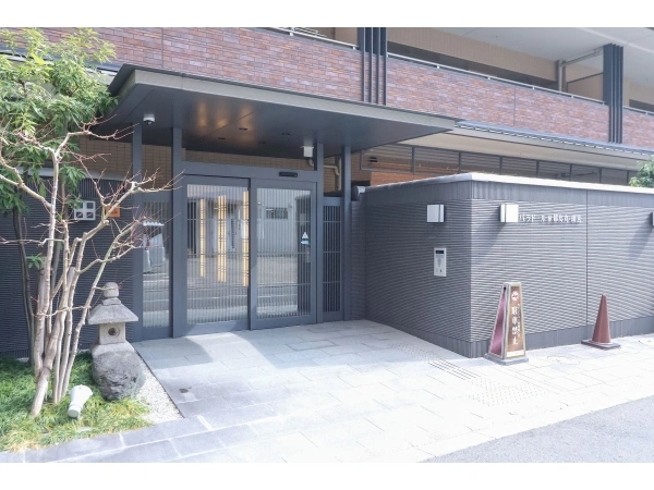 パラドール京都烏丸・璃宮