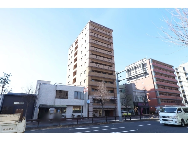 エミネンス西院