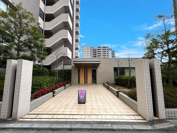 ロイヤルアーク津田駅前　ルナ棟