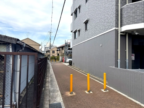 リフレス枚方公園 敷地内