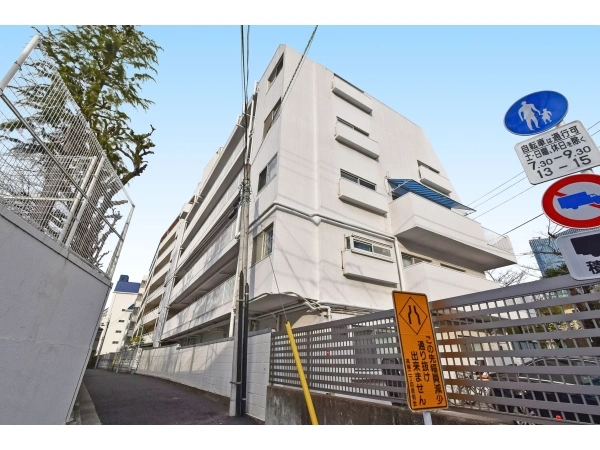 マンションニュー高輪
