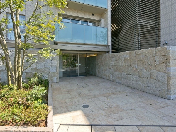アールブラン玉川岡本レジデンス