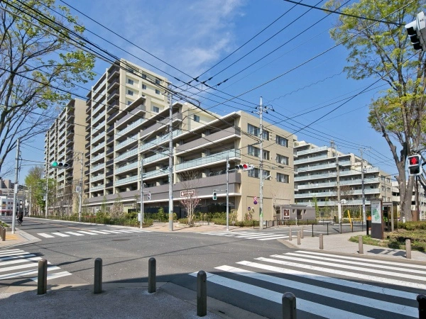 クレヴィア豊田多摩平の森RESIDENCE